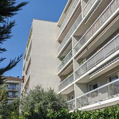 Appartement 4 pièces 285000 €