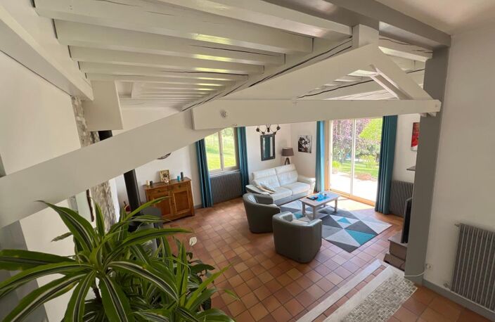 Maison dans un environnement buccolique — photo 4