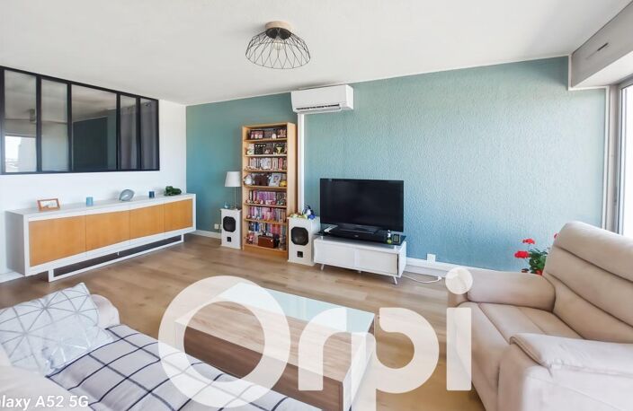 À Vendre à Palavas-Les-Flots  Appartement T2 entièrement rénové avec Parking en option (15 000 Euros) — photo 3