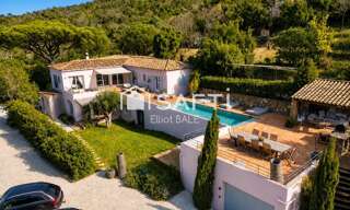 Maison 10 Pièces 300 m² à vendre à Grimaud (83310)