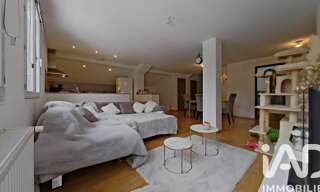 Maison 8 Pièces 211 m² à vendre à Hauts de Bienne (39400)