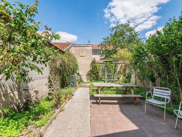 Maison À Vendre — photo du bien