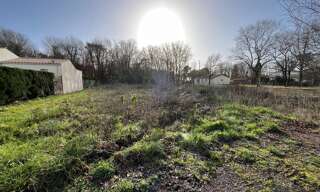 Terrain  2001 m² à vendre à Breuillet (17920)