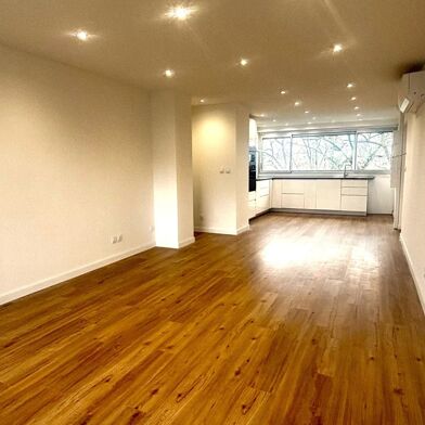 Appartement 5 pièces 277100 €