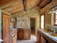 Maison en pierre de 8 pièces principales — photo 4