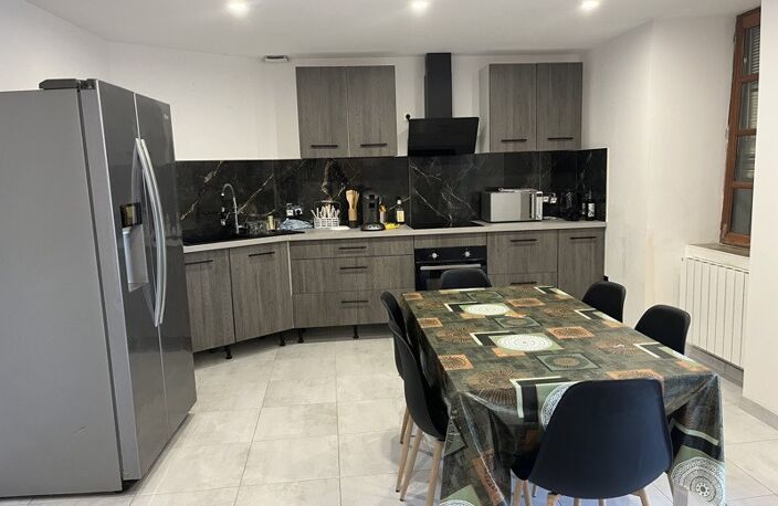 Maison de ville de 4 pièces principales — photo 2