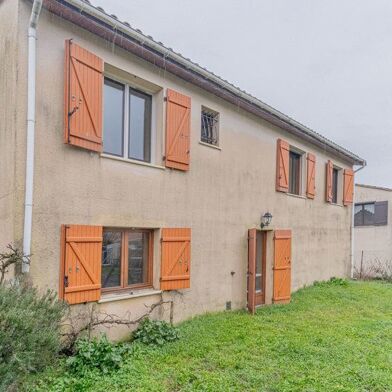 Maison 6 pièces 405405 €