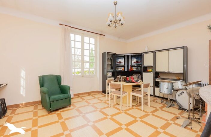 Maison en pierre de 10 pièces principales — photo 4