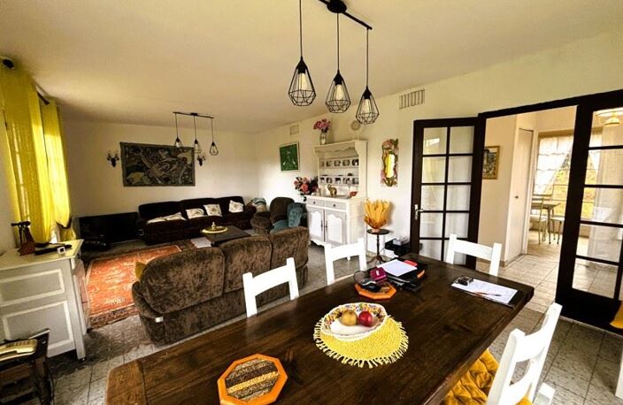 Maison de bourg de 6 pièces principales — photo 2