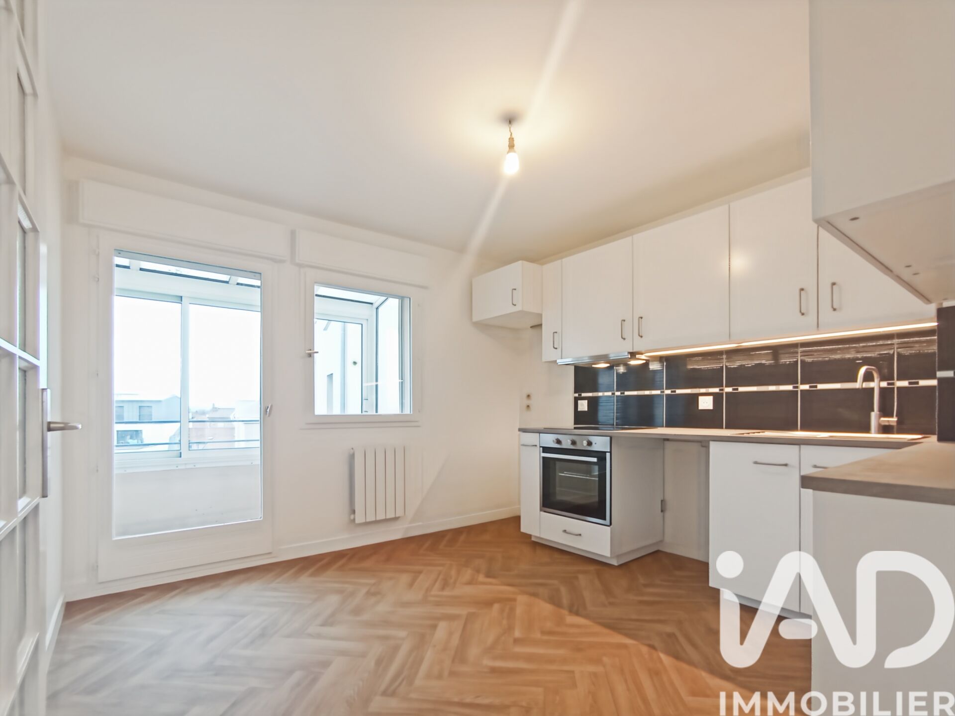 Location Appartement 4 pièces - Photo 2