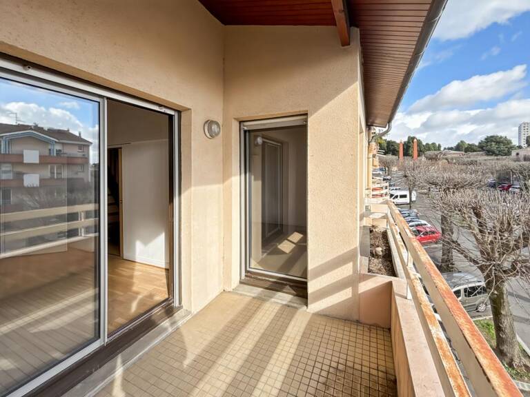 À Vendre - Appartement Duplex avec terrasse et garage — photo 1