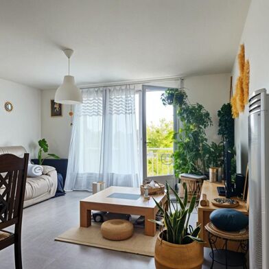 Appartement 4 pièces 185000 €