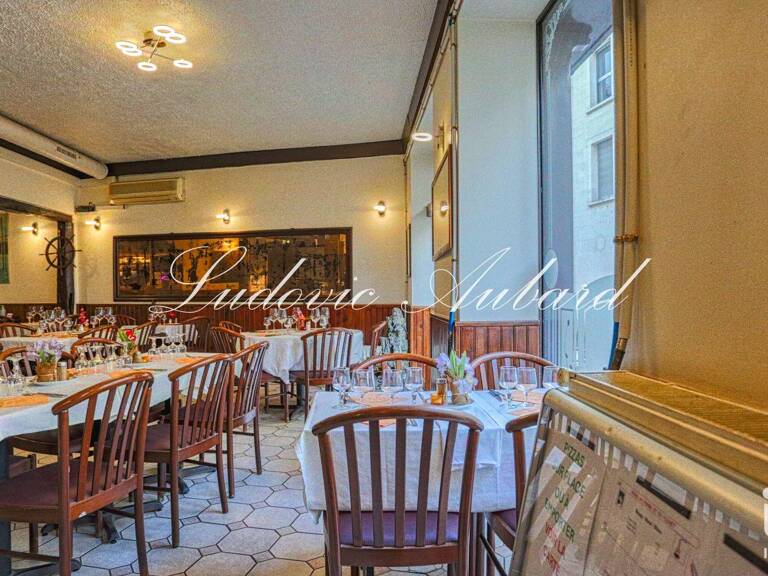 Vente Pizzeria 121 m&sup2; — photo 1