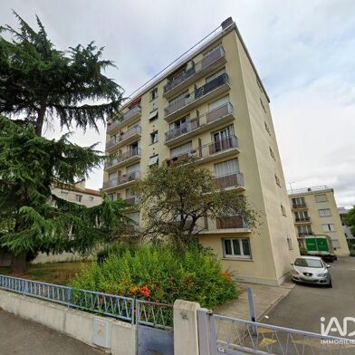 Appartement 3 pièces 1019 €