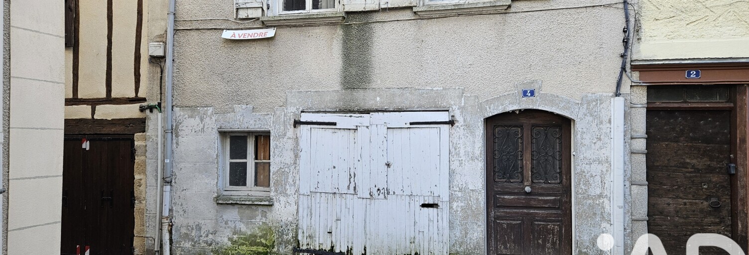 Immeuble  220 m² à vendre à Maurs (15600)