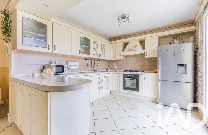 Vente Maison traditionnelle 6 pièces — photo 3