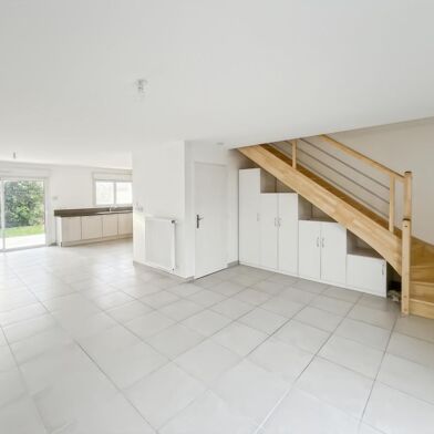 Maison 4 pièces 240000 €