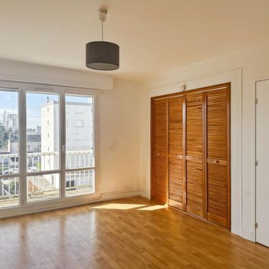 Appartement 2 pièces 590 €