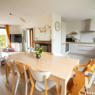 Maison 5 pièces 385000 €