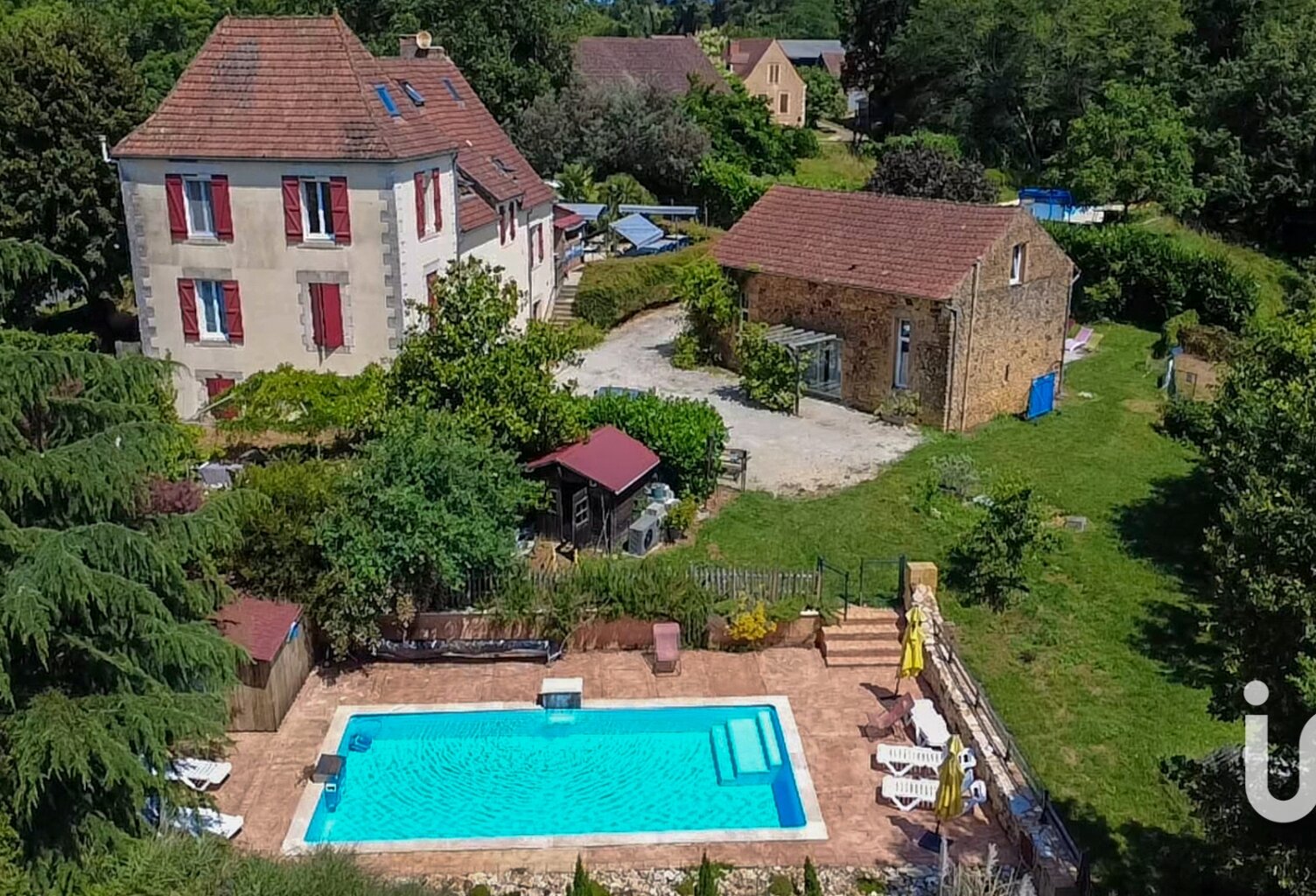 Vente Maison/villa 7 pièces — photo 1