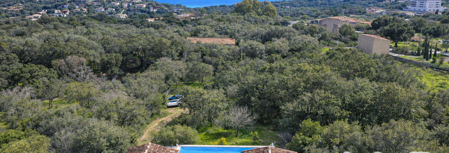 Maison 6 Pièces 166 m² à vendre à Porto-Vecchio (20137)