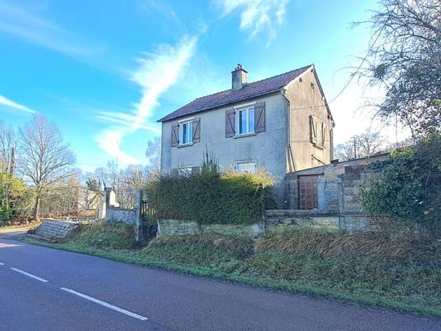 Maison  à rénover, 5 pièce(s) 85 m2 St Germain du Corbéis — photo du bien