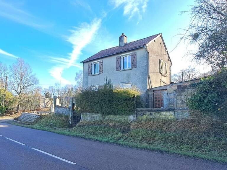 Maison  à rénover, 5 pièce(s) 85 m2 St Germain du Corbéis — photo 1