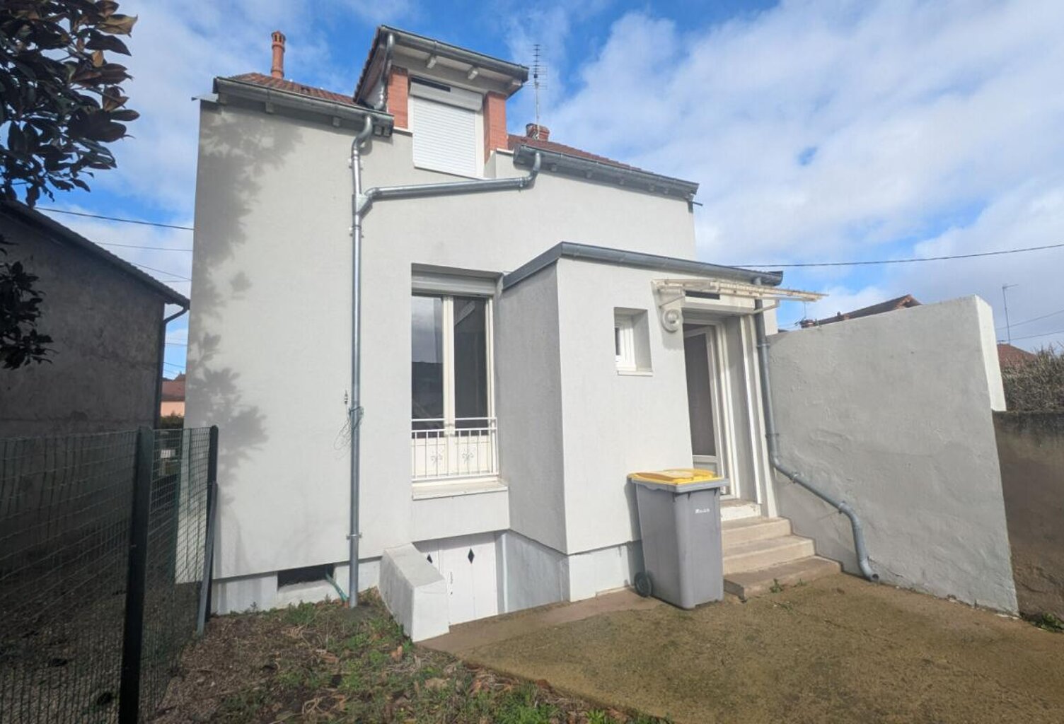 Maison de ville avec jardin et cave sur Varennes Sur Allier — photo 1