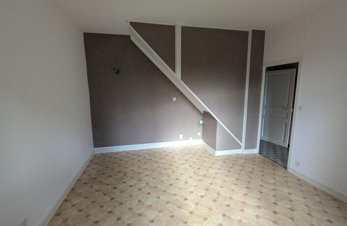 Maison de ville avec jardin et cave sur Varennes Sur Allier — photo 5