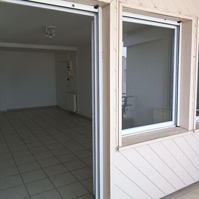 Appartement 4 pièces 86000 €