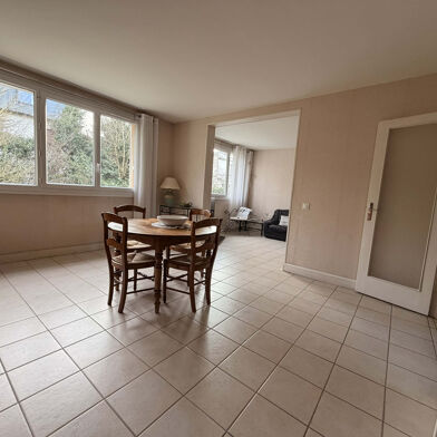 Appartement 4 pièces 324000 €