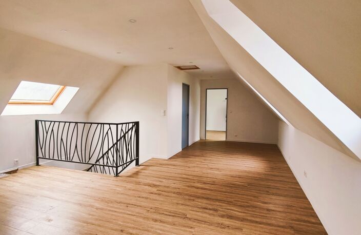 Vente Maison/villa 7 pièces — photo 2
