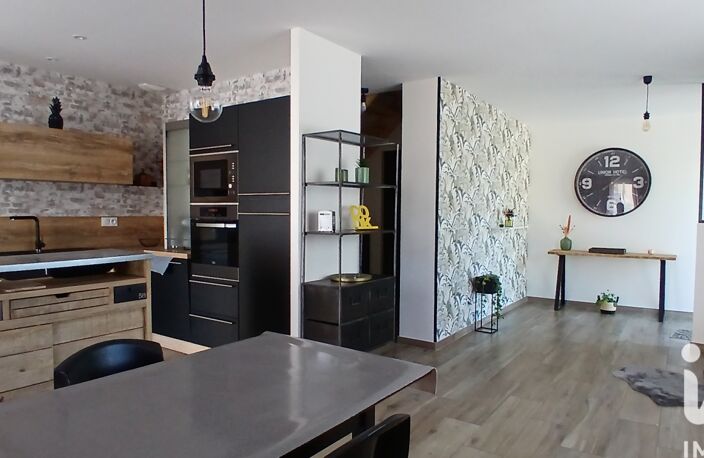 Vente Maison/villa 5 pièces — photo 2