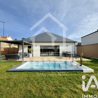 Maison 4 pièces 395500 €