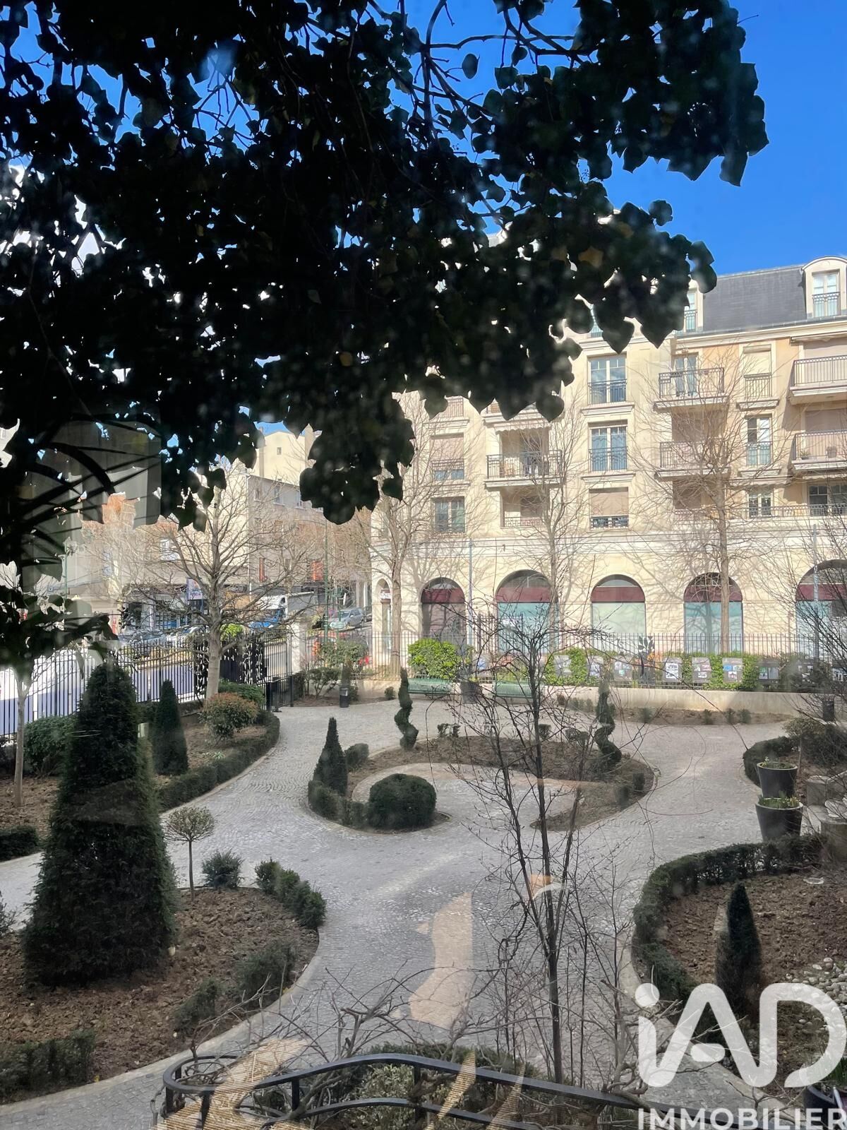 Vente Appartement 2 pièces - Photo 2