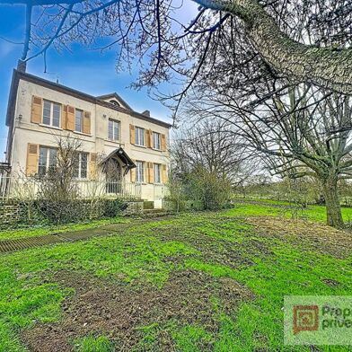 Maison 7 pièces 259900 €