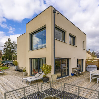 Maison 5 pièces 760000 €