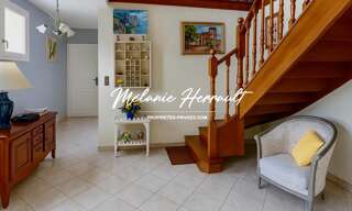 Maison 9 Pièces 223 m² à vendre à Challes (72250)