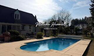 Maison 9 Pièces 223 m² à vendre à Challes (72250)