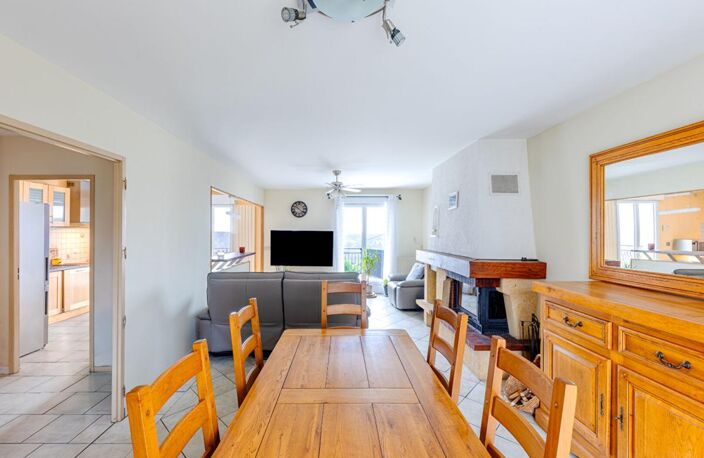 LA DISCRETE : Maison familiale de 120 m² avec vue Paris et Tour Eiffel — photo 2