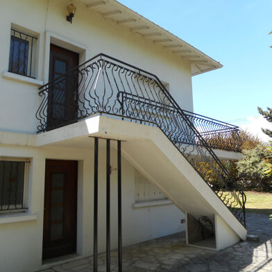 Maison 8 pièces 487600 €