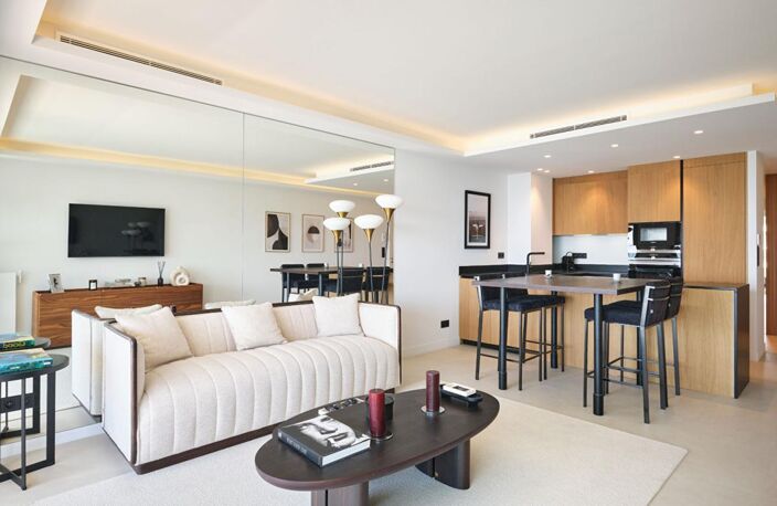 Cannes Croisette  Appartement d'Exception avec Vue Mer Panoramique — photo 4