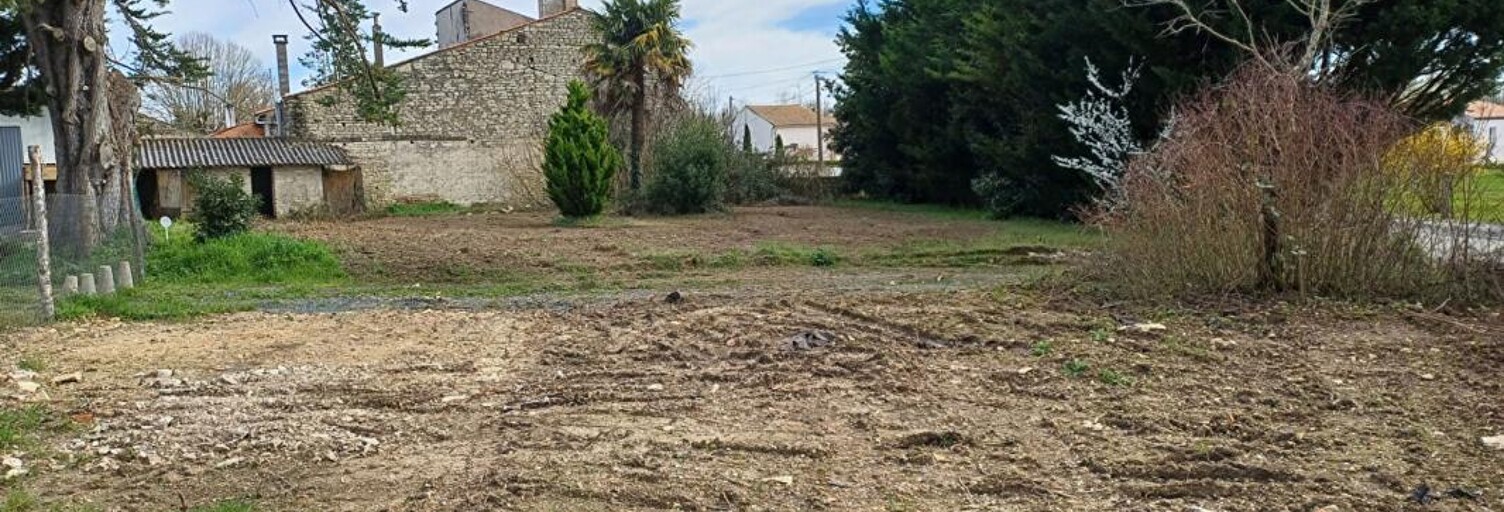 Terrain  813 m² à vendre à Amuré (79210)