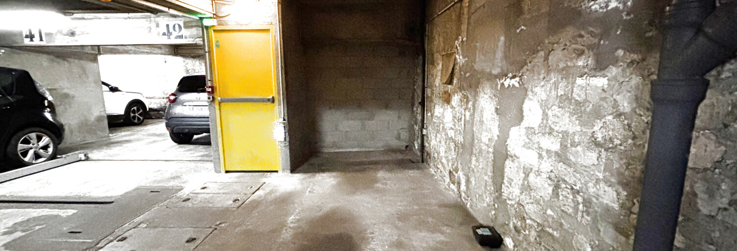 Garage   m² à vendre à Paris 6 (75006)