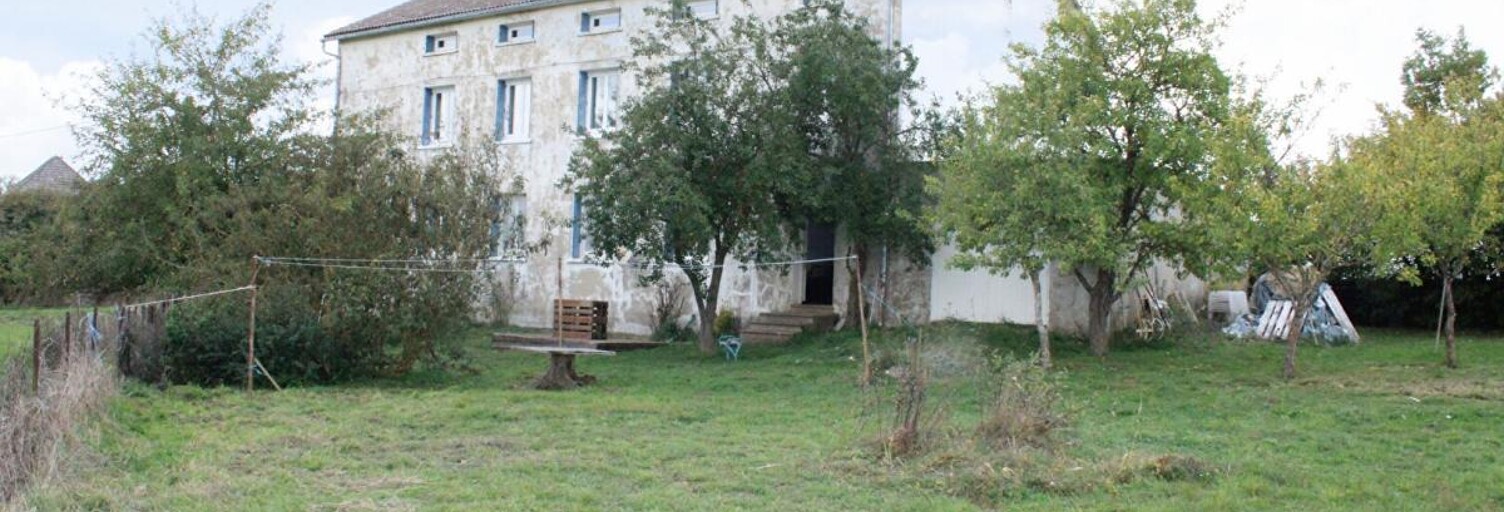 Maison 9 Pièces 254 m² à vendre à Lespéron (07660)