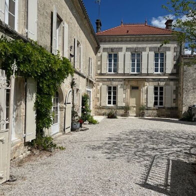 Maison 13 pièces 420000 €