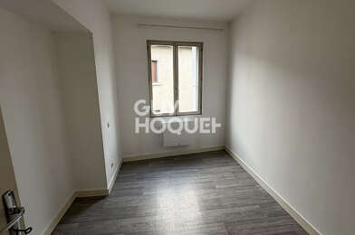 Appartement 3 pièces 495 €