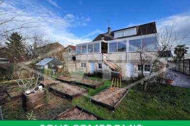 Maison 8 pièces 339900 €