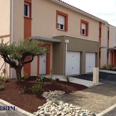 Maison 4 pièces 916 €