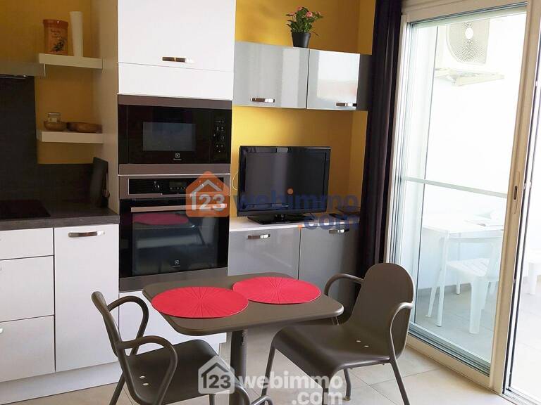 Appartement - 30m² - Saintes-Maries-de-la-Mer — photo 1